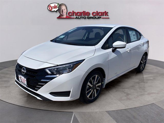 2025 Nissan Versa SV