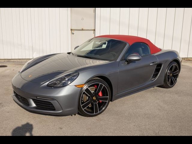 2025 Porsche 718 Boxster S