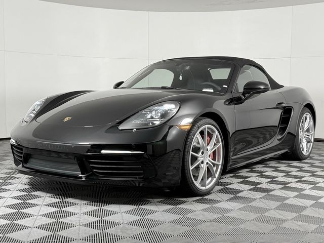 2025 Porsche 718 Boxster S