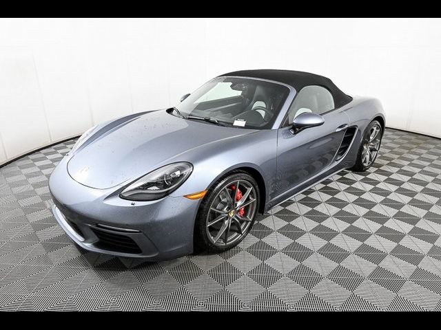 2025 Porsche 718 Boxster S