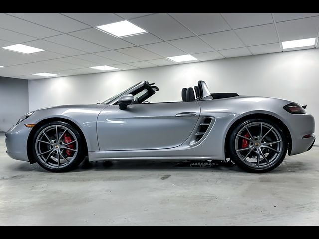 2025 Porsche 718 Boxster S