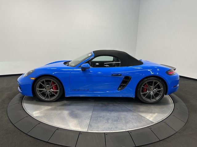 2025 Porsche 718 Boxster S