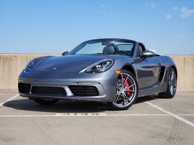 2025 Porsche 718 Boxster S