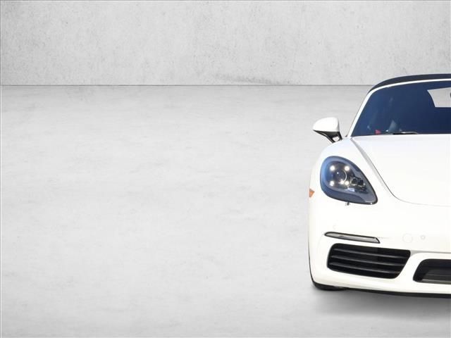 2025 Porsche 718 Boxster S
