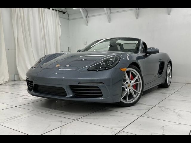 2025 Porsche 718 Boxster S