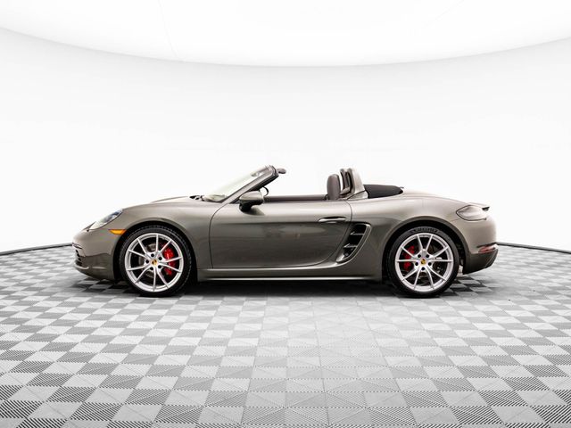 2025 Porsche 718 Boxster S