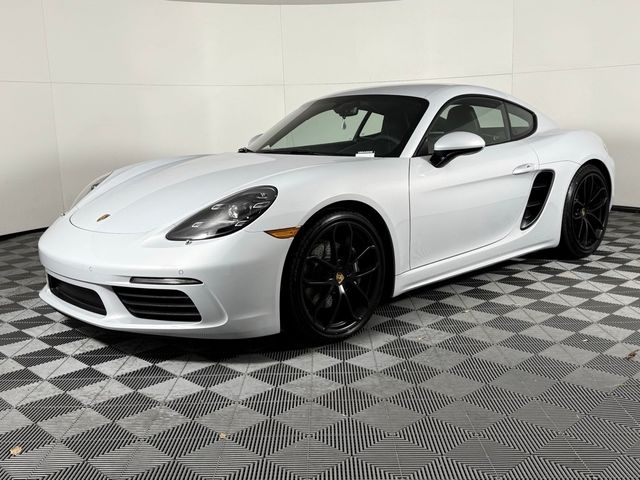 2025 Porsche 718 Cayman Style Edition