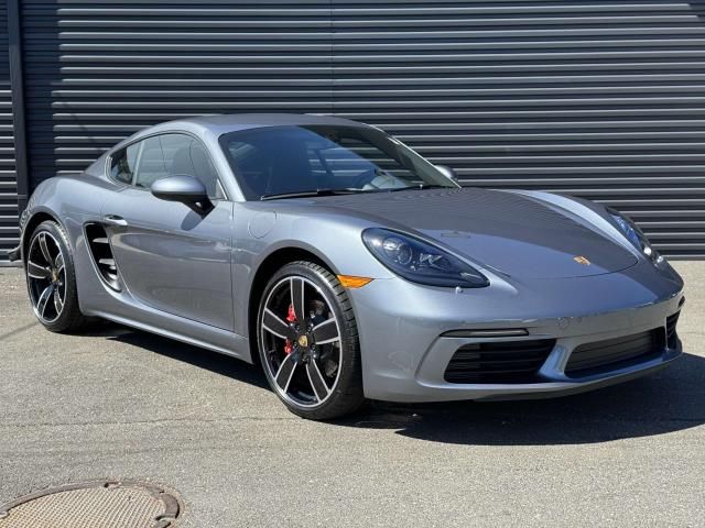 2025 Porsche 718 Cayman S