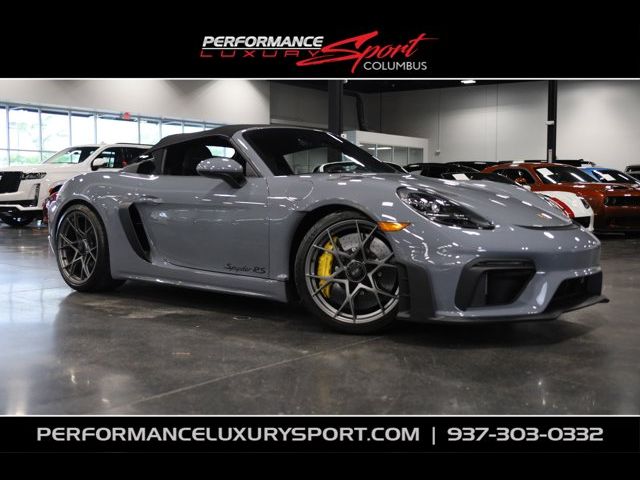 2025 Porsche 718 Spyder RS