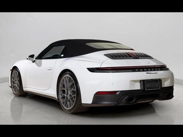 2025 Porsche 911 Carrera