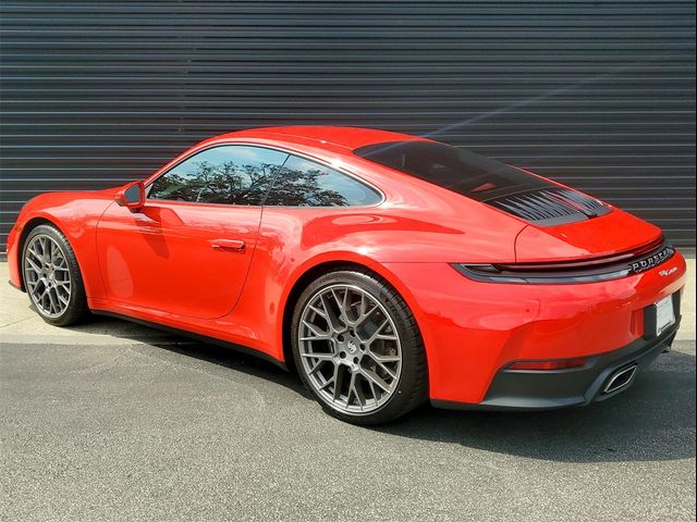 2025 Porsche 911 Carrera