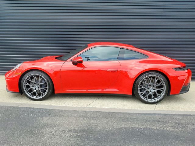 2025 Porsche 911 Carrera