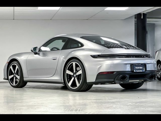 2025 Porsche 911 Carrera