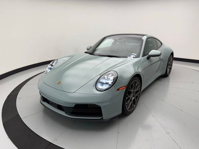 2025 Porsche 911 Carrera