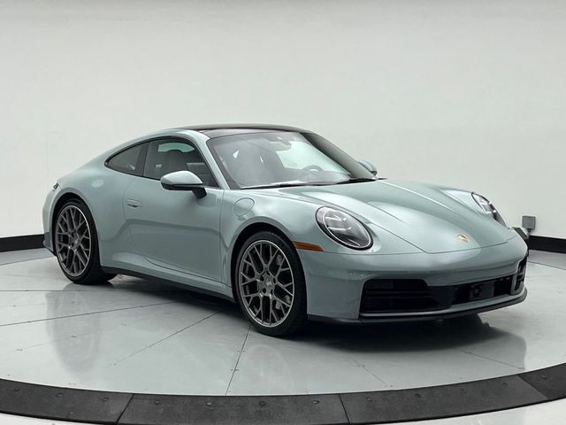 2025 Porsche 911 Carrera
