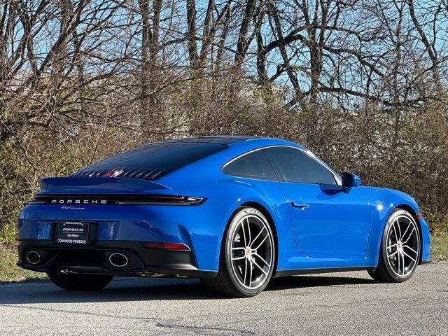 2025 Porsche 911 Carrera