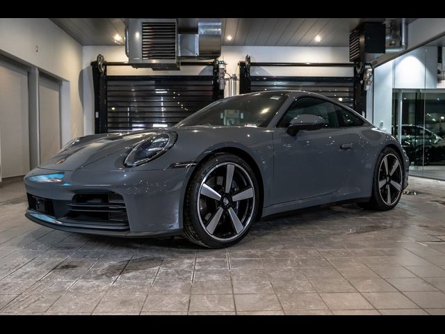 2025 Porsche 911 Carrera