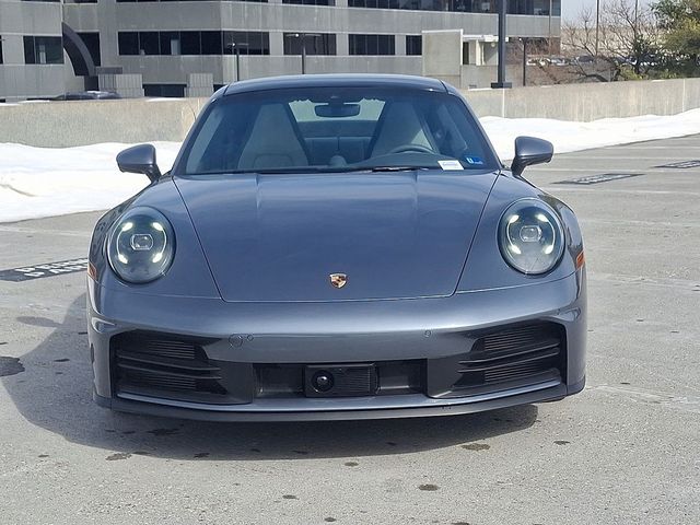 2025 Porsche 911 Carrera