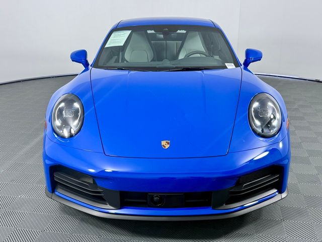 2025 Porsche 911 Carrera