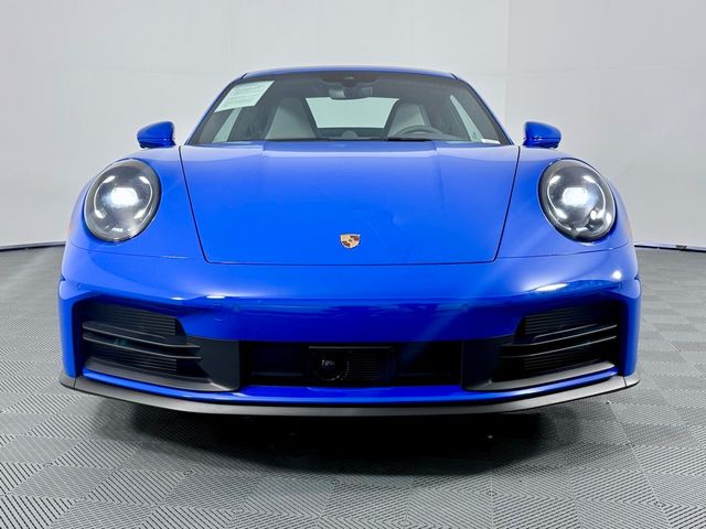 2025 Porsche 911 Carrera