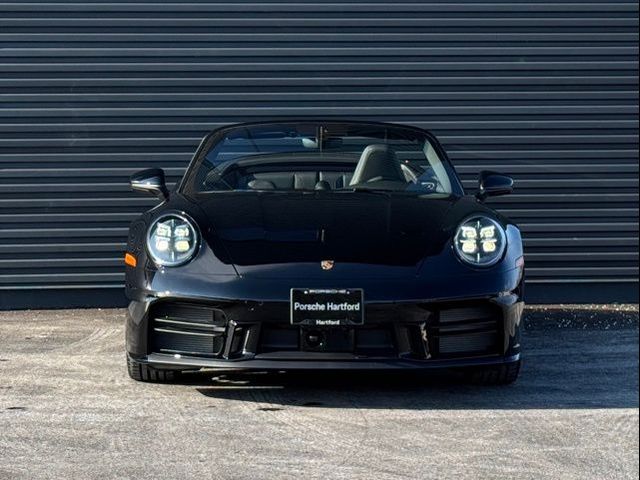 2025 Porsche 911 Carrera