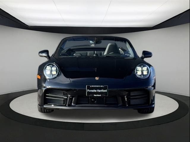 2025 Porsche 911 Carrera