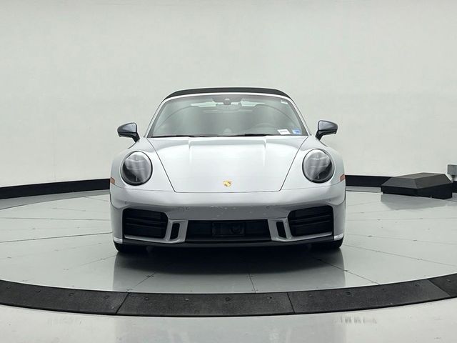 2025 Porsche 911 Carrera