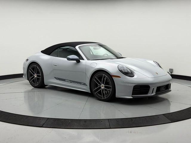 2025 Porsche 911 Carrera