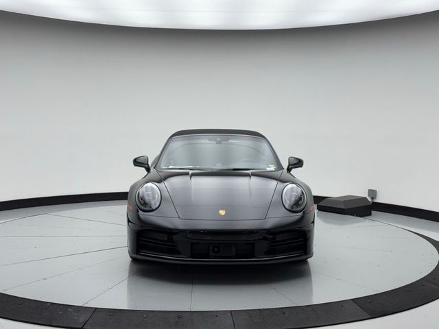 2025 Porsche 911 Carrera