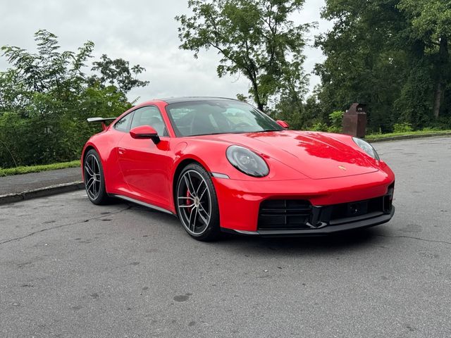 2025 Porsche 911 Carrera S