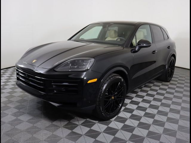 2025 Porsche Cayenne Base