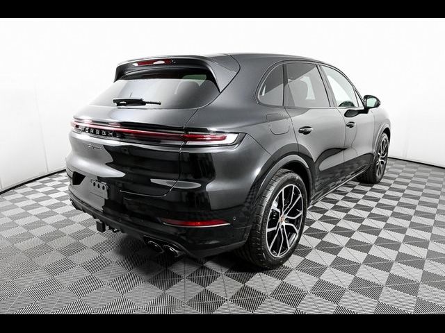 2025 Porsche Cayenne Base