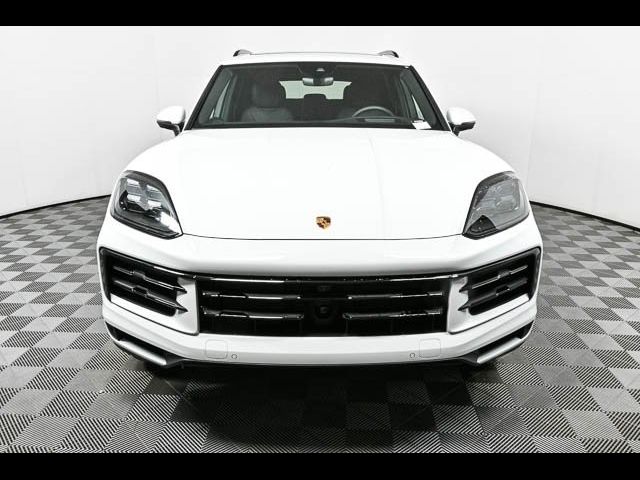 2025 Porsche Cayenne Base
