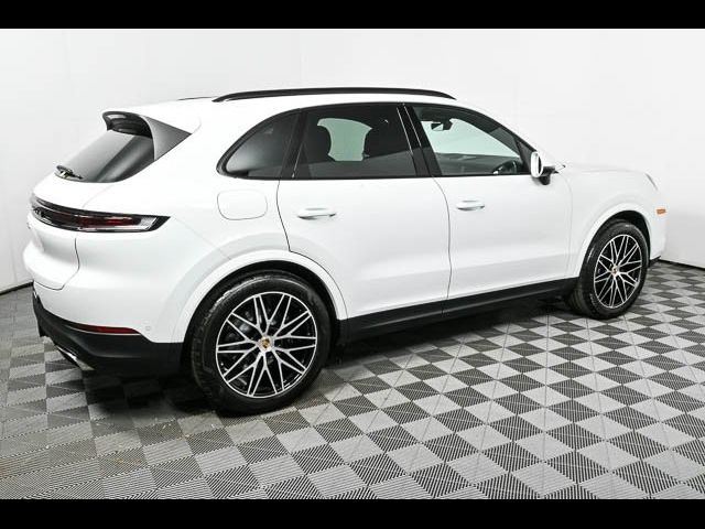 2025 Porsche Cayenne Base