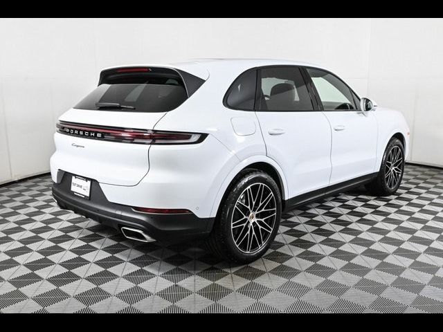 2025 Porsche Cayenne Base