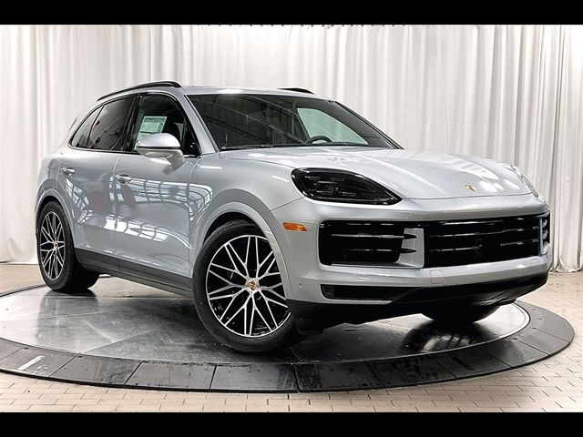 2025 Porsche Cayenne Base