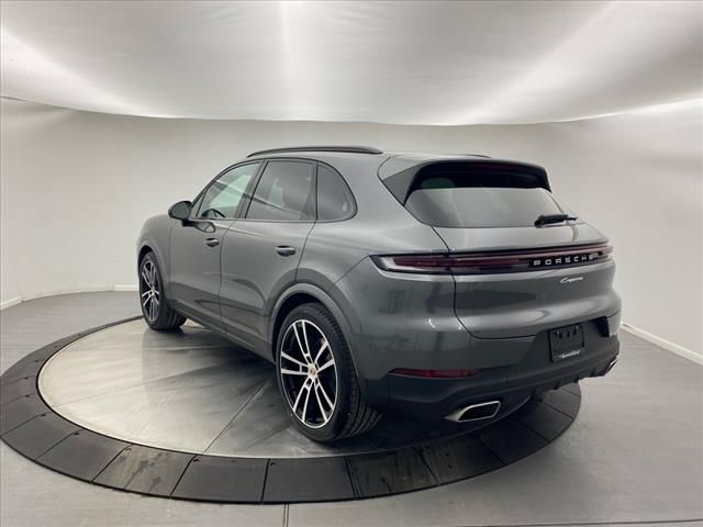 2025 Porsche Cayenne Base