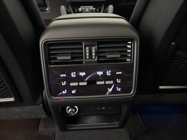 2025 Porsche Cayenne Base