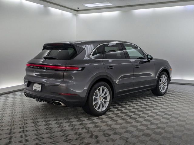 2025 Porsche Cayenne Base