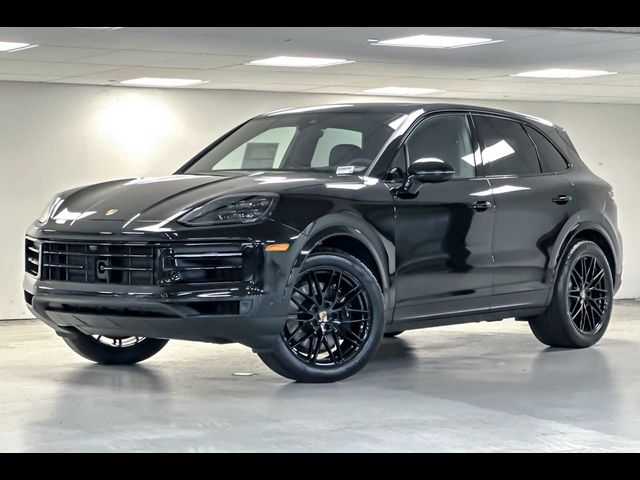 2025 Porsche Cayenne Base