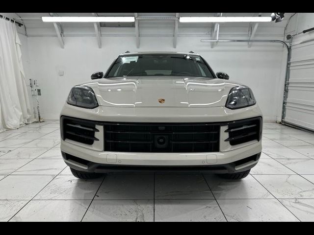 2025 Porsche Cayenne Base