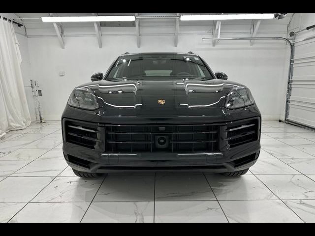 2025 Porsche Cayenne Base