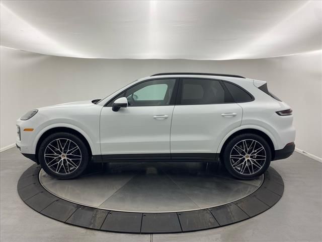 2025 Porsche Cayenne Base