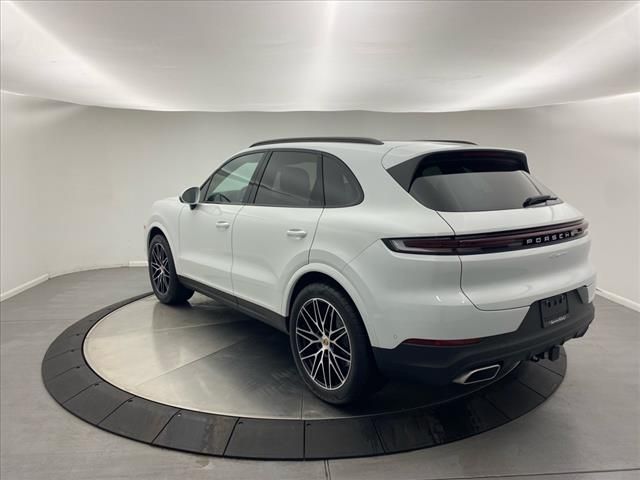 2025 Porsche Cayenne Base