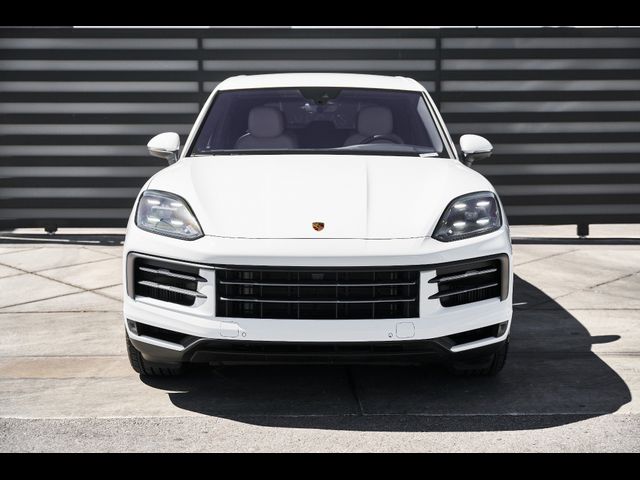 2025 Porsche Cayenne Base