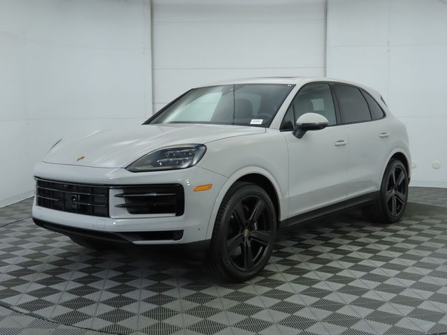 2025 Porsche Cayenne Base