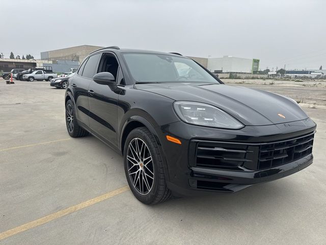 2025 Porsche Cayenne Base