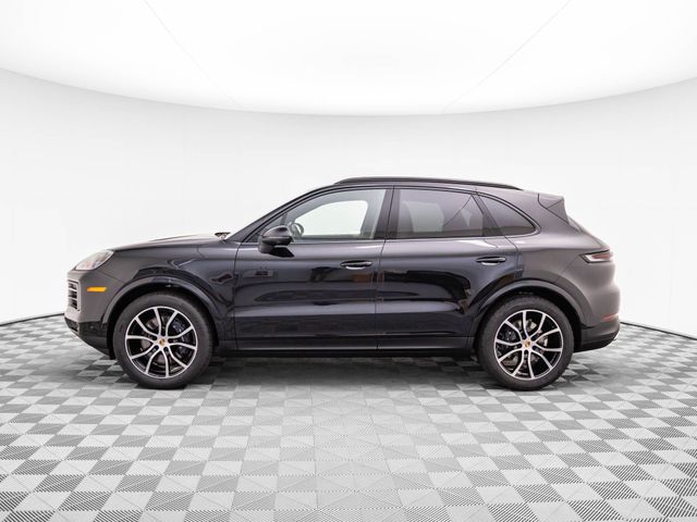 2025 Porsche Cayenne Base