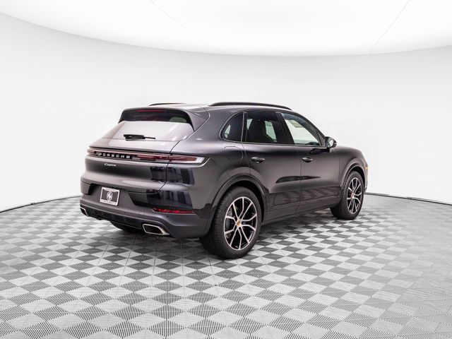 2025 Porsche Cayenne Base