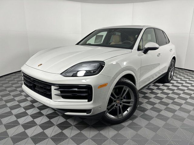 2025 Porsche Cayenne Base